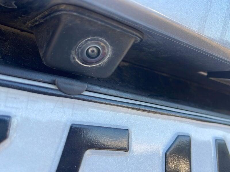 Peugeot 208 II 2019 1.5 bluehdi GT s&s 100cv