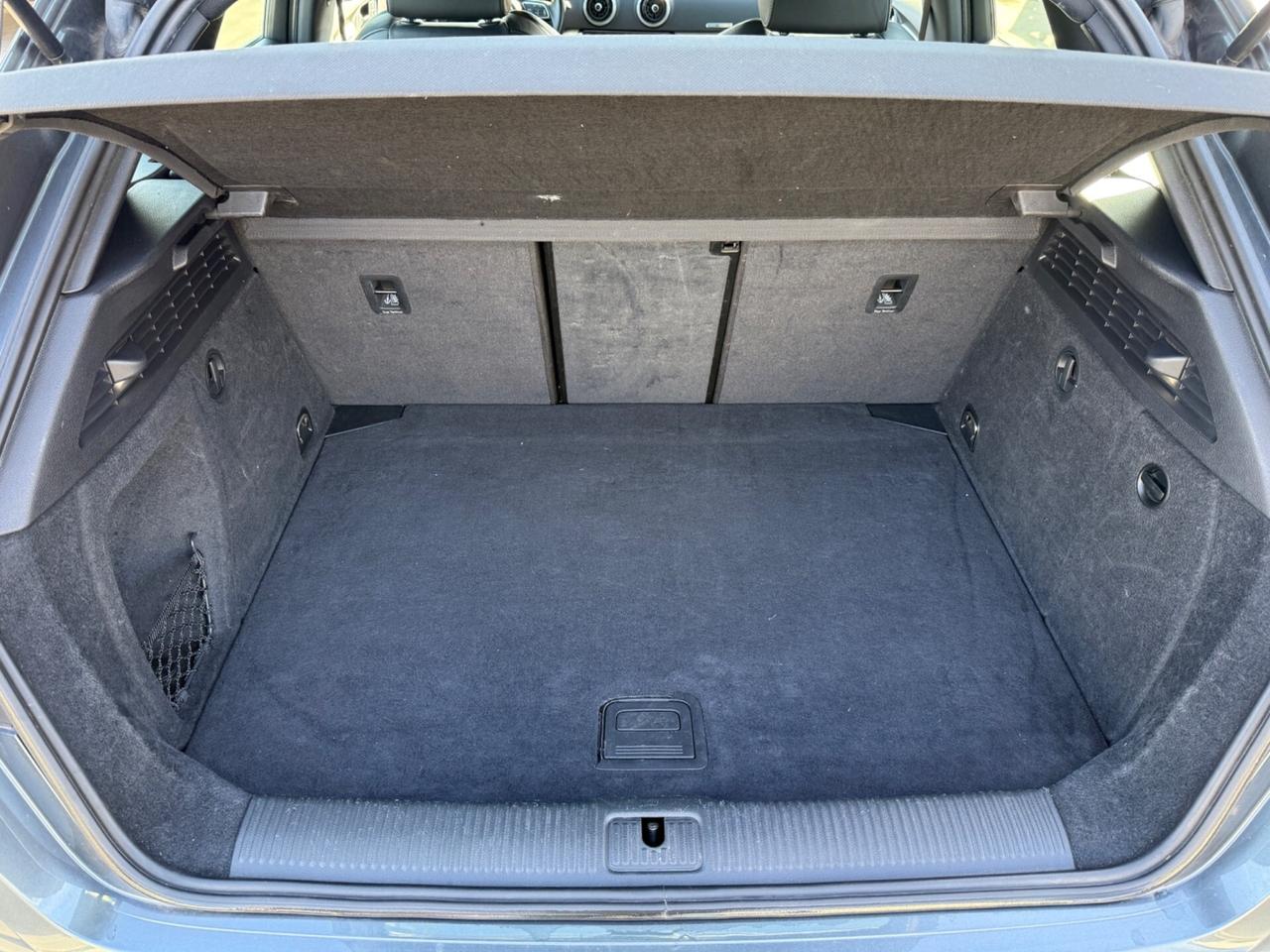 Audi A3 SPB 2.0 TDI S tronic S Line virtual