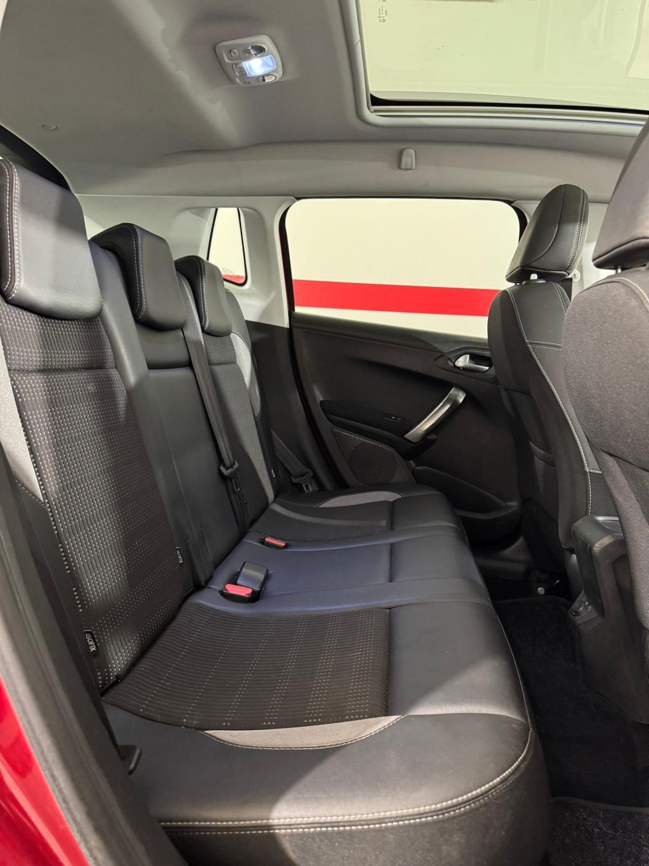 Peugeot 2008 BlueHDi 100 Allure*EURO 6B*