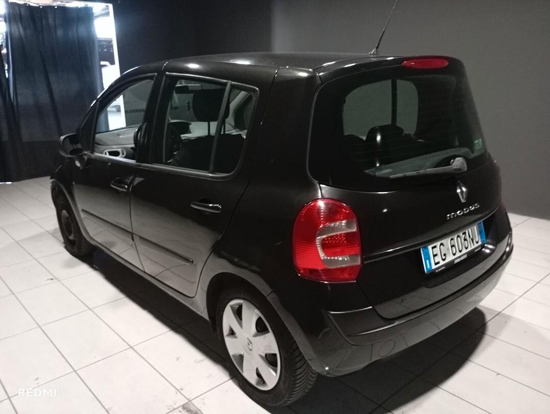 RENAULT MODUS DEL 2011 1200 BENZINA NEOPATENTATI