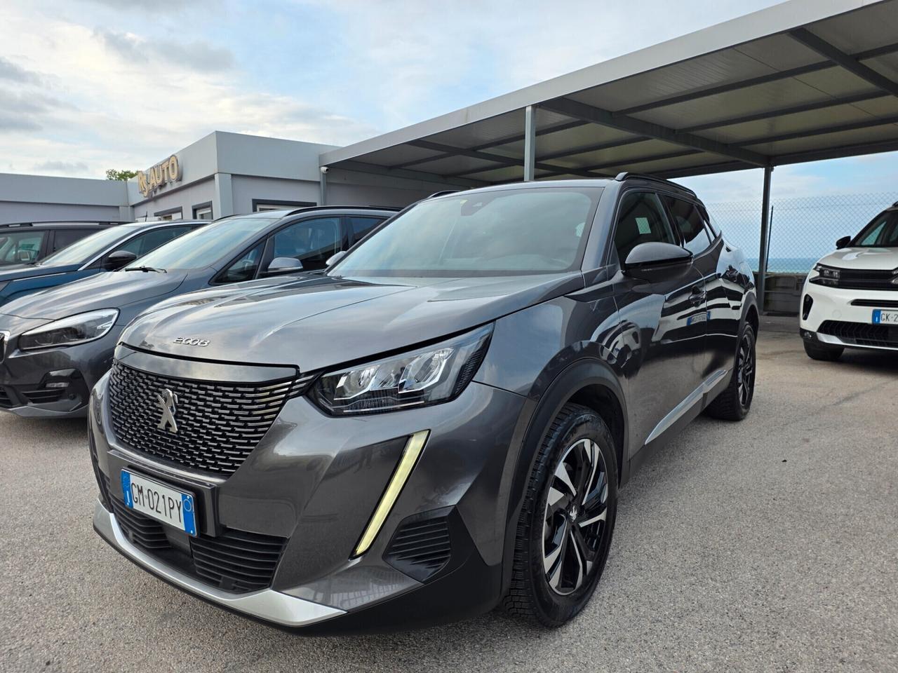 Peugeot 2008 BlueHDi 130 S&S EAT8 Allure Pack