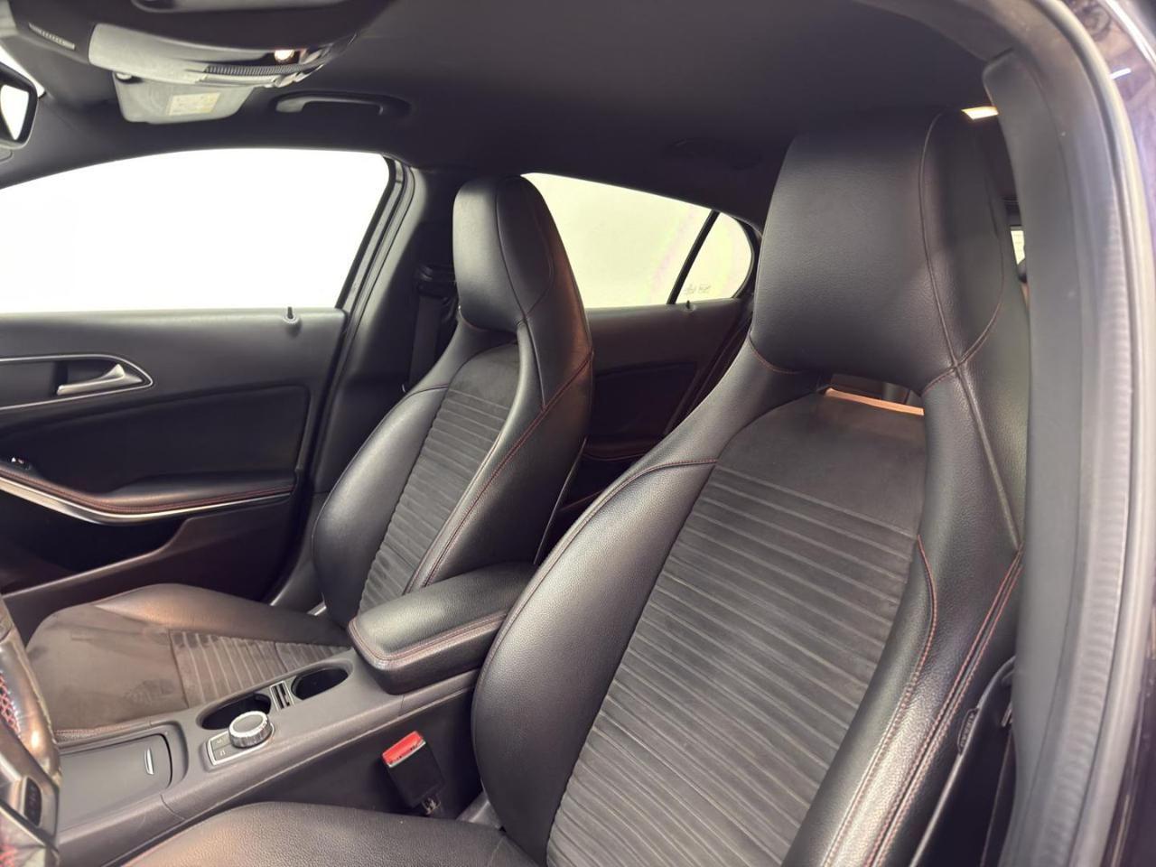 Mercedes-Benz GLA 250 Automatic 4Matic Premium