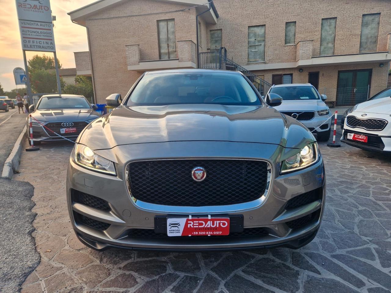 Jaguar F-Pace 2.0 D 240 CV AWD aut. Pure