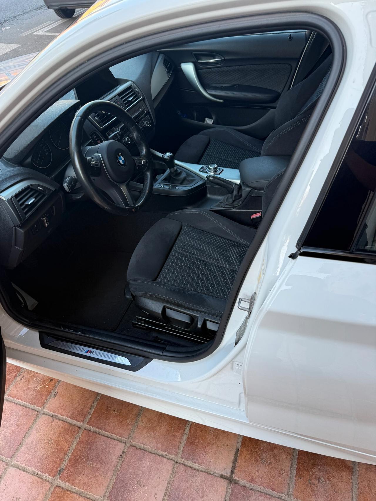 Bmw 116 116d 5p. Msport