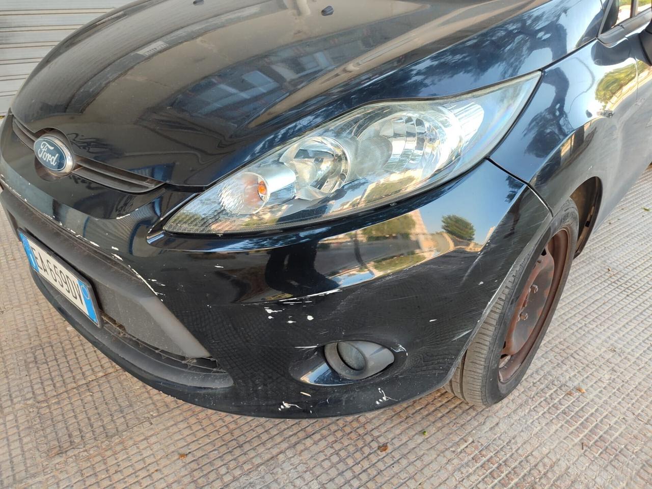 Ford Fiesta Fiesta 1.4 Bz.- GPL 5P.