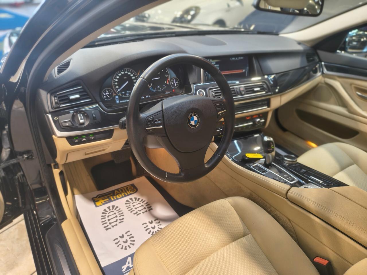 Bmw 525d Touring Business 2.0 220 CV automatica