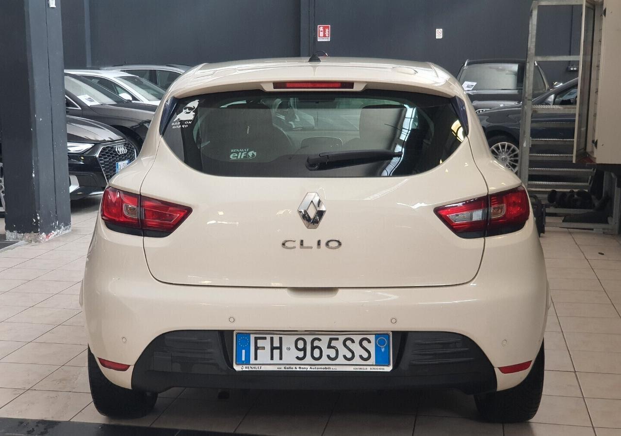 RENAULT Clio Intens 1.200 16v 75cv 5porte