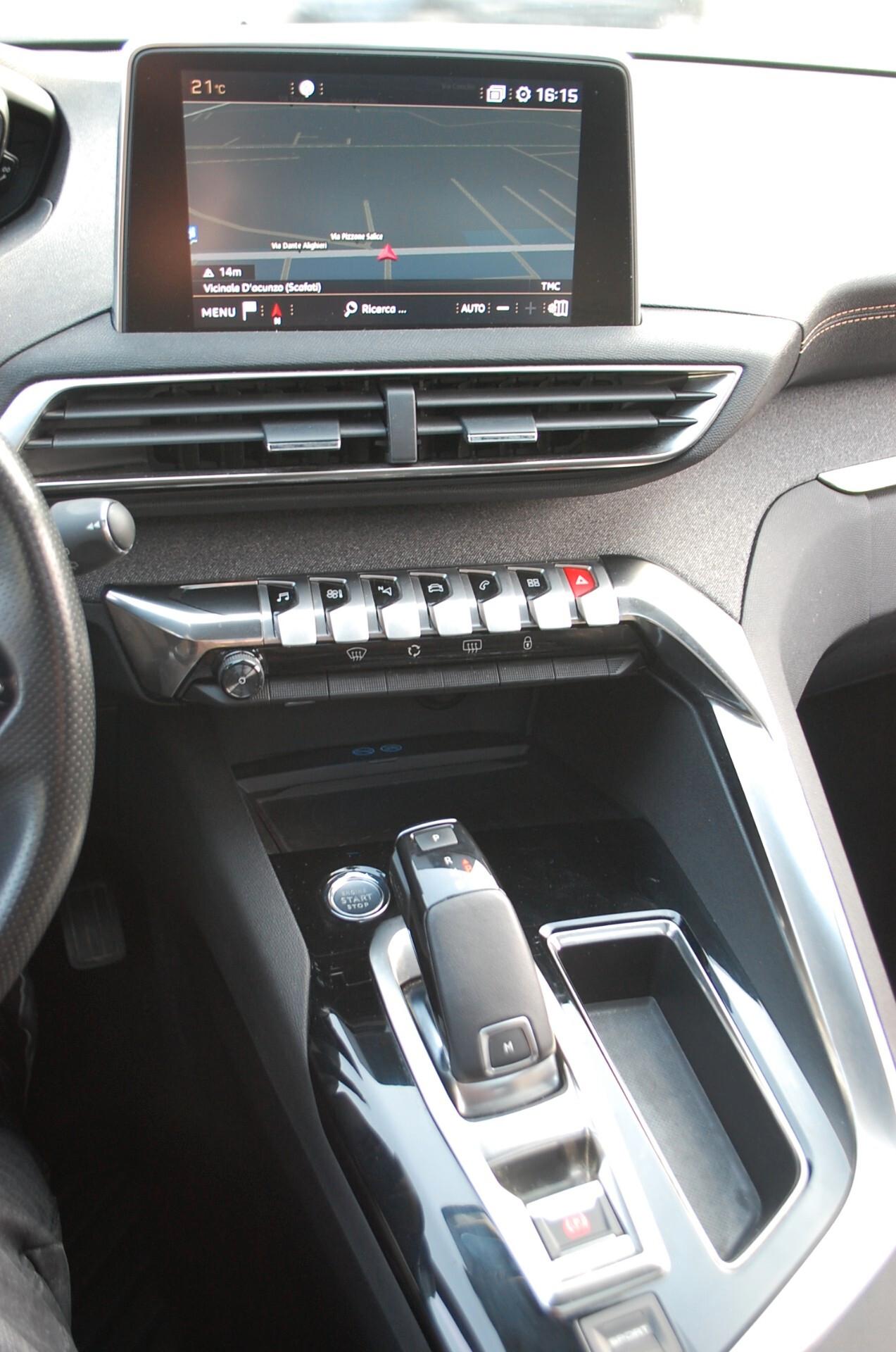 Peugeot 3008 1.5 bluehdi 130CV GT Line S&S Tetto Navi Pelle Led