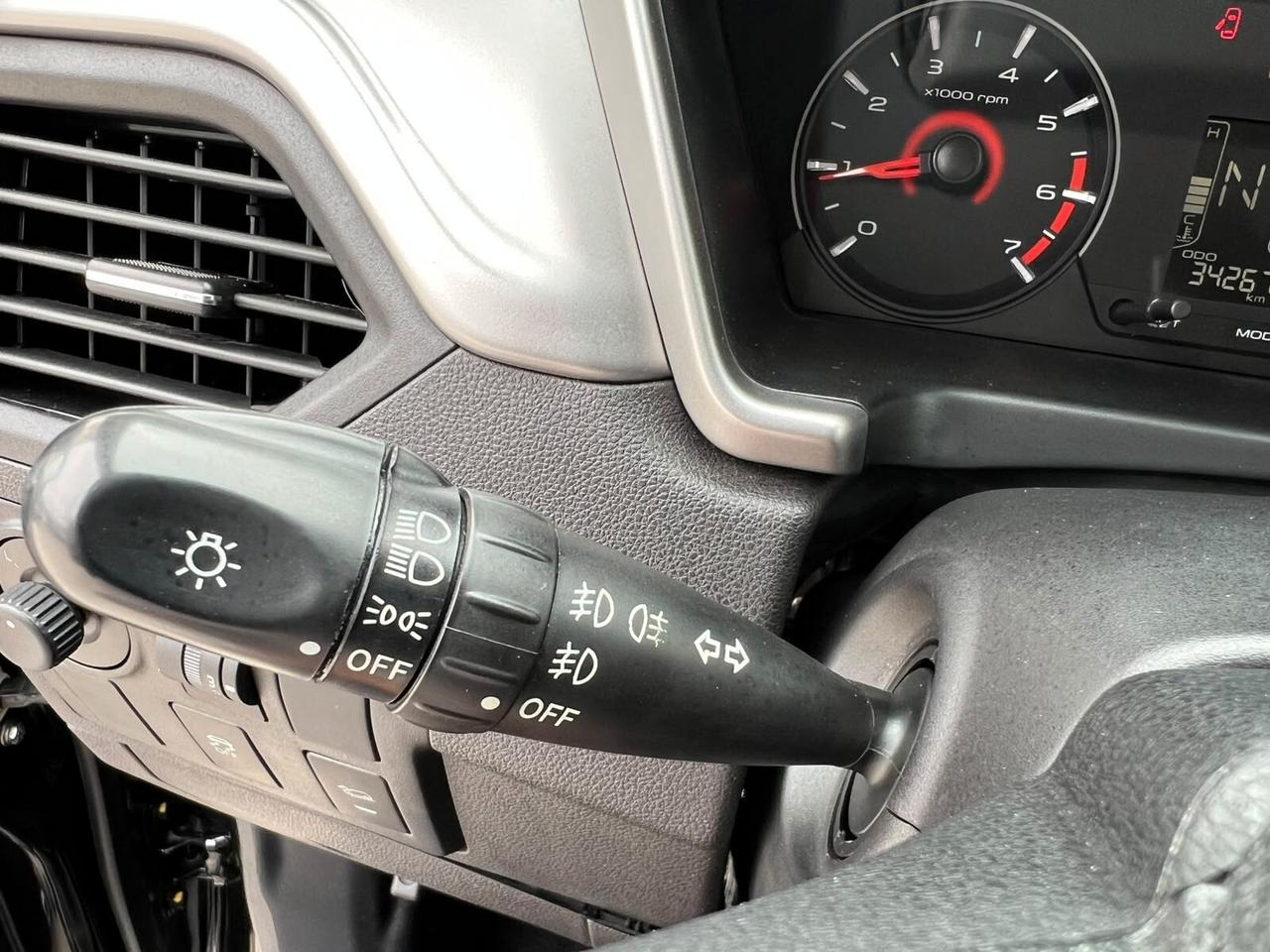 MAHINDRA KUV100 1.2 VVT K6+ 87CV 2025!!! GPL!!!
