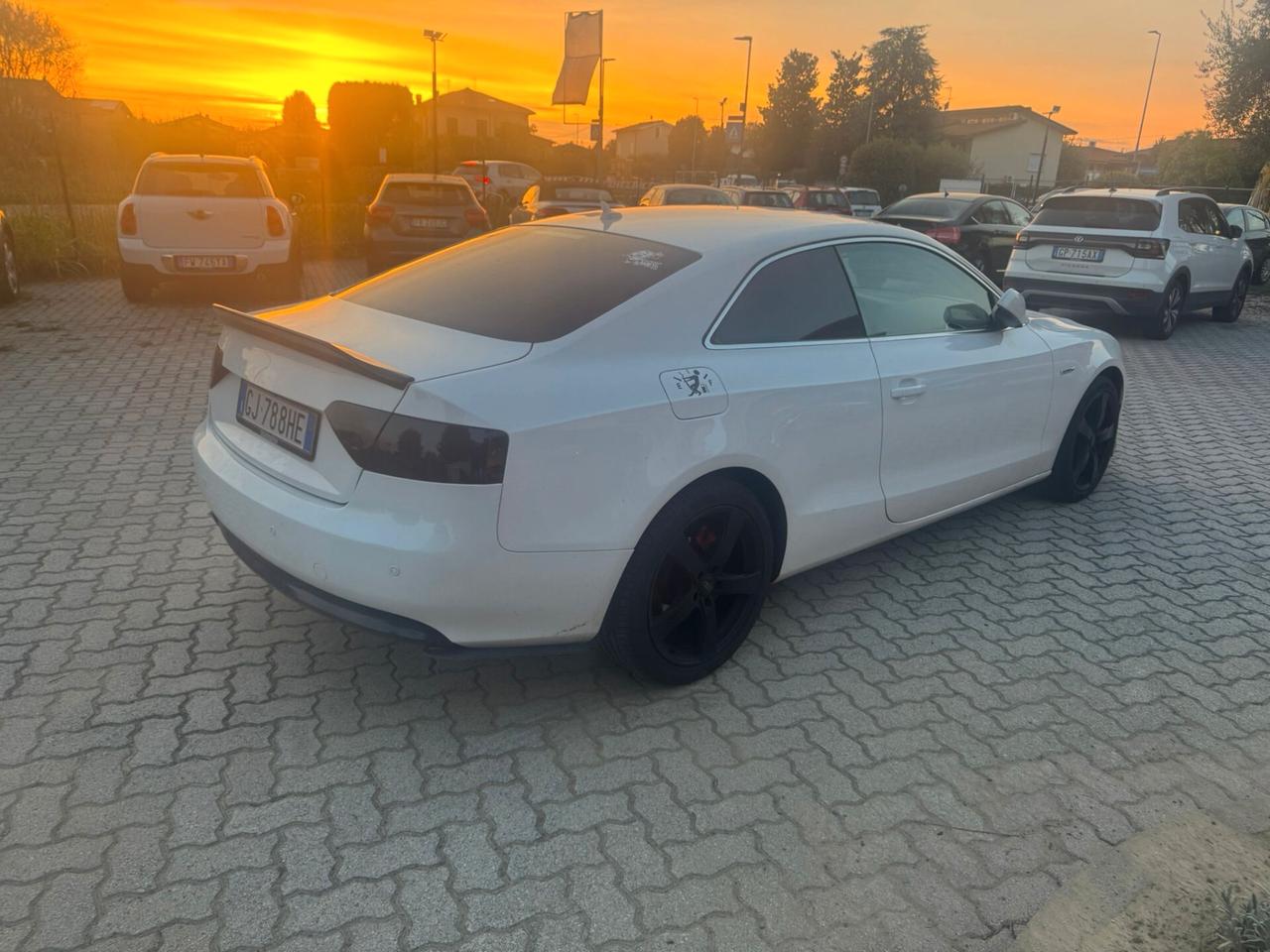 Audi A5 2.0 TFSI 180 CV Ambition