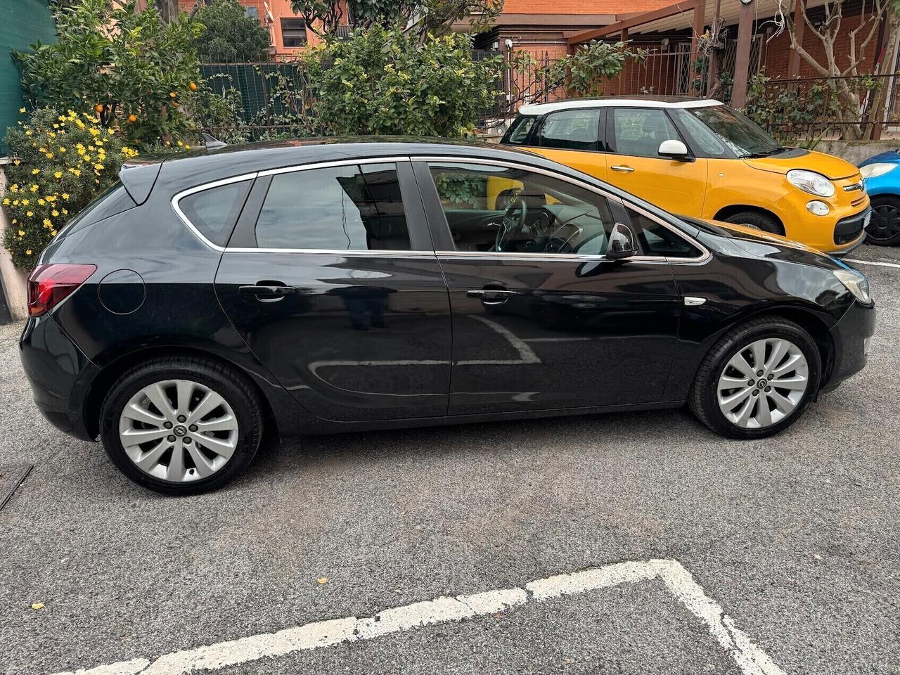 Opel Astra 1.4 140CV GPL unico proprietario