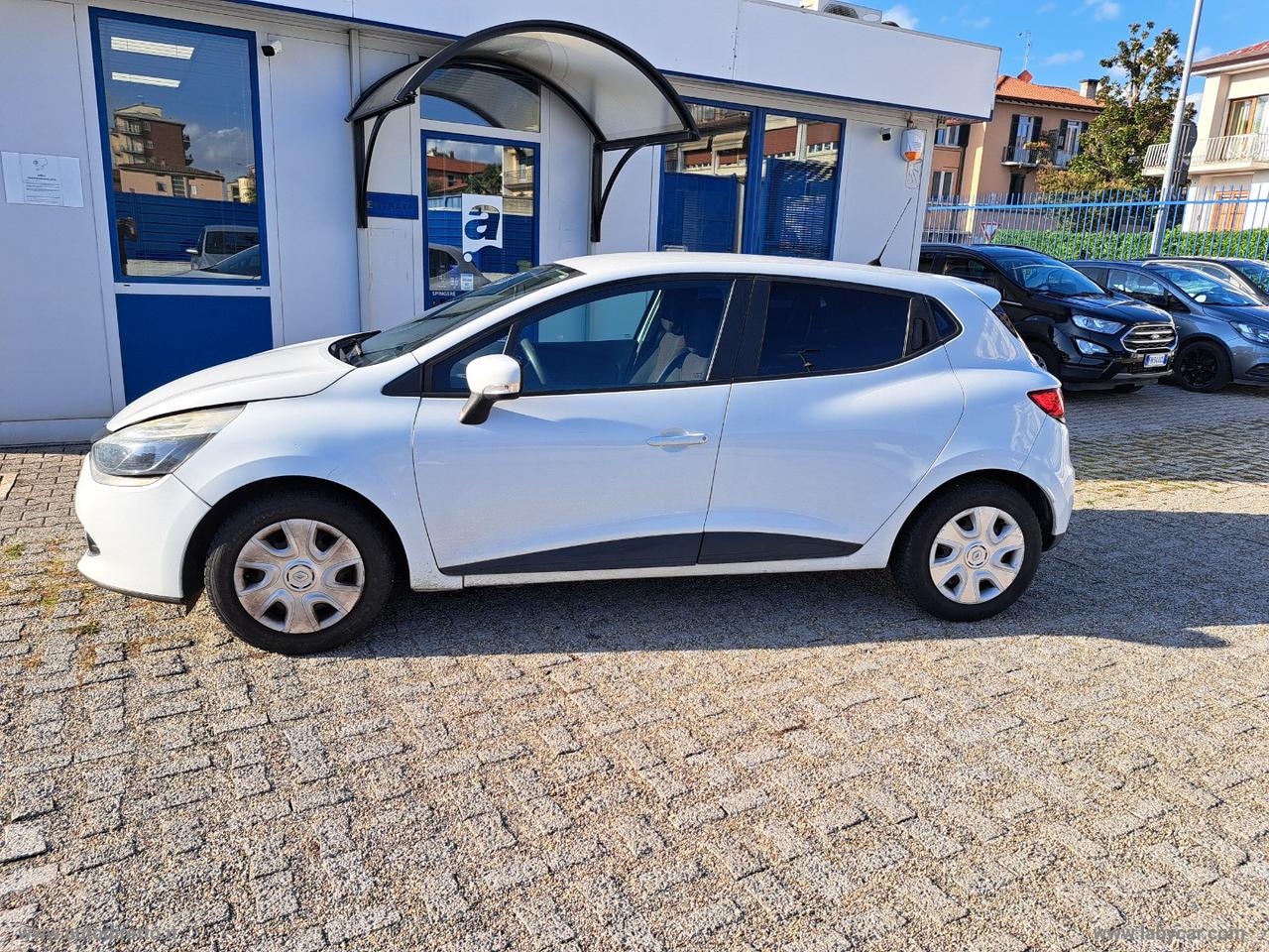 RENAULT Clio 1.2 75 CV GPL 5p. Wave