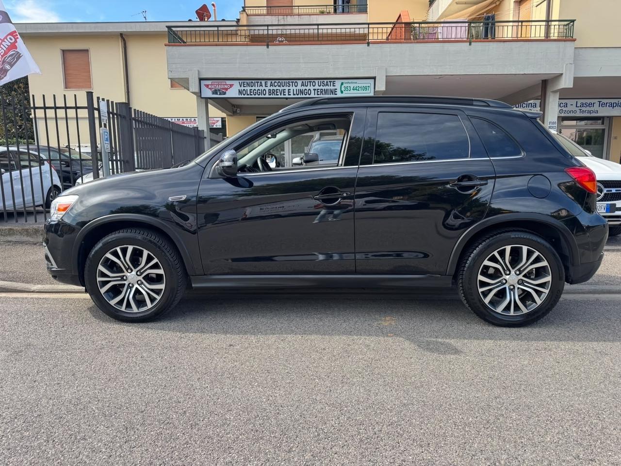 Mitsubishi ASX 1.6 DI-D 114 CV 4WD Instyle Navi