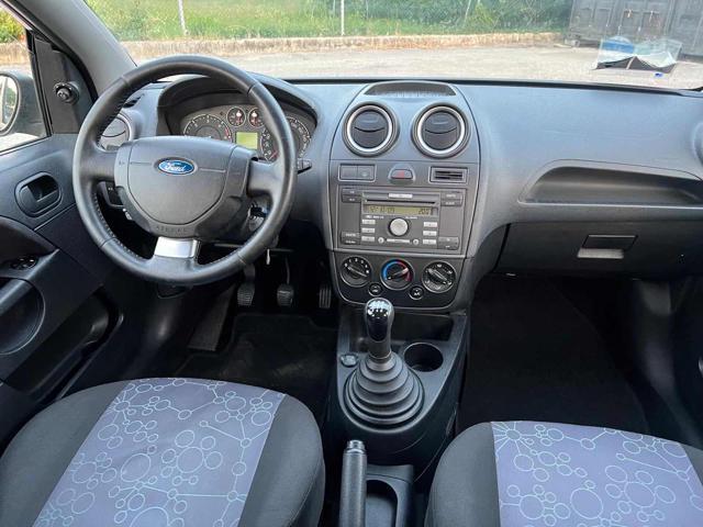 FORD Fiesta 1.4 TDCi 5p. Ghia senza nessun lavoro da fare