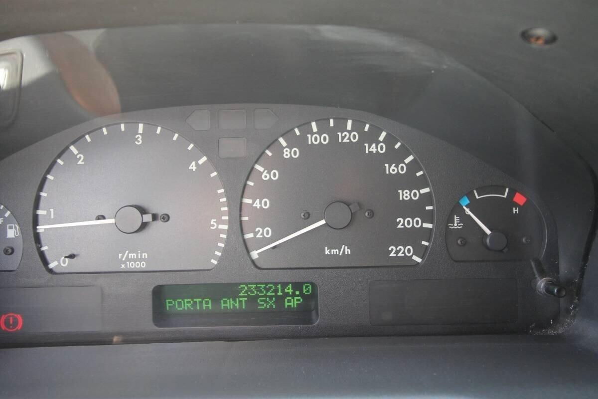 Land Rover Range Rover Range Rover 2.5 turbodiesel 5 porte DSE 1998