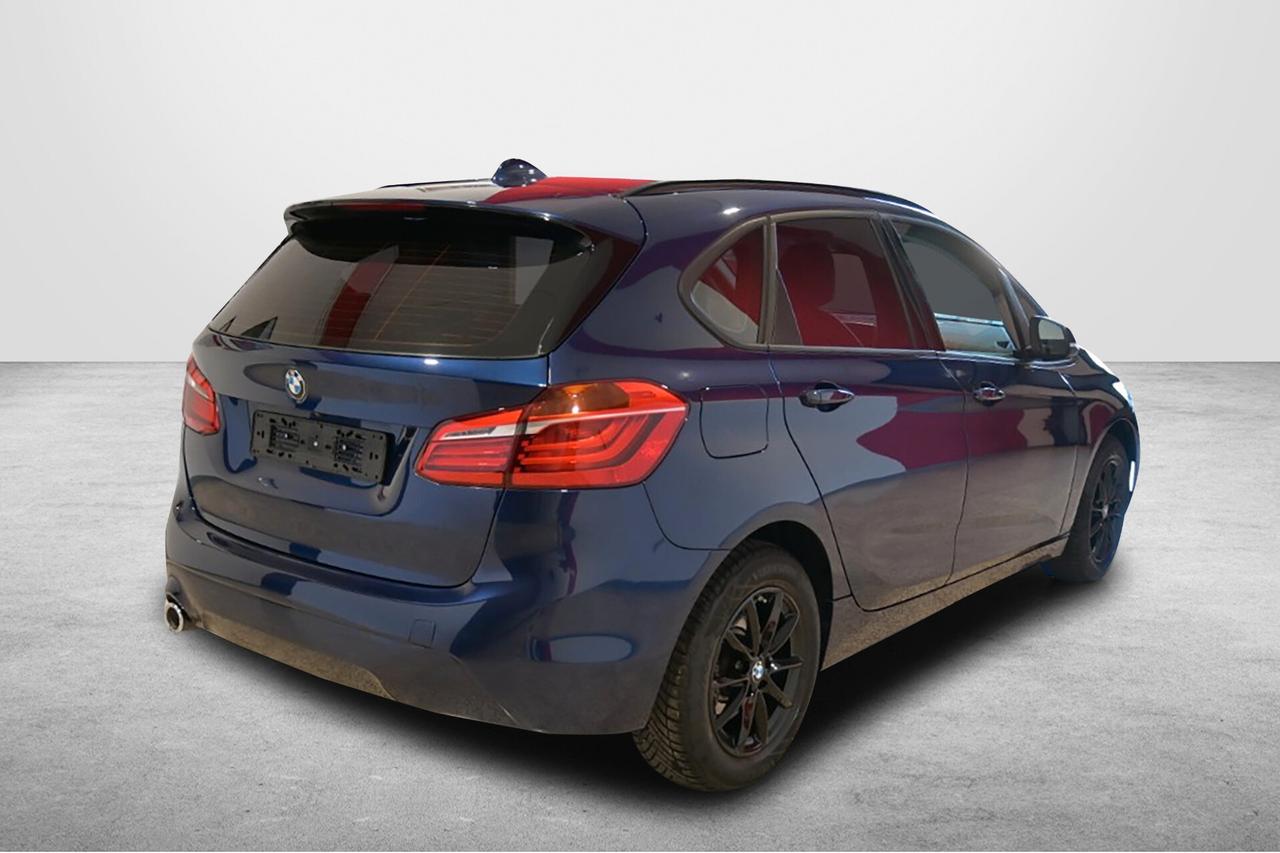 BMW 216D ACTIVE TOURER 116CV 6M. BUSINESS ADVANTAGE ( FARI LED - PELLE - CRUISE - NAVI - PARK ASSISTANT - TELECAMERA POST. )