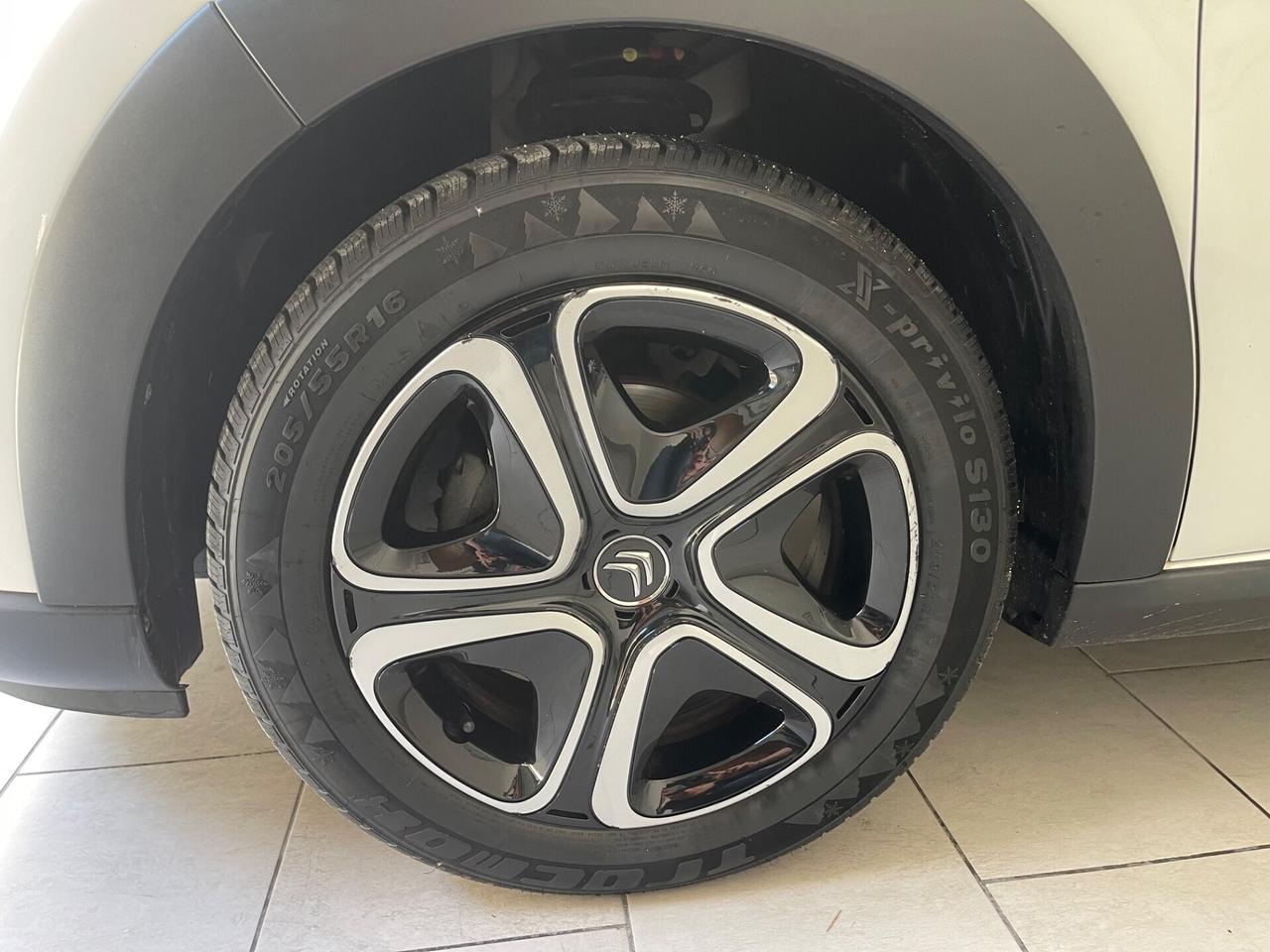 Citroen C3 1.6 BlueHDI 75 CV Shine