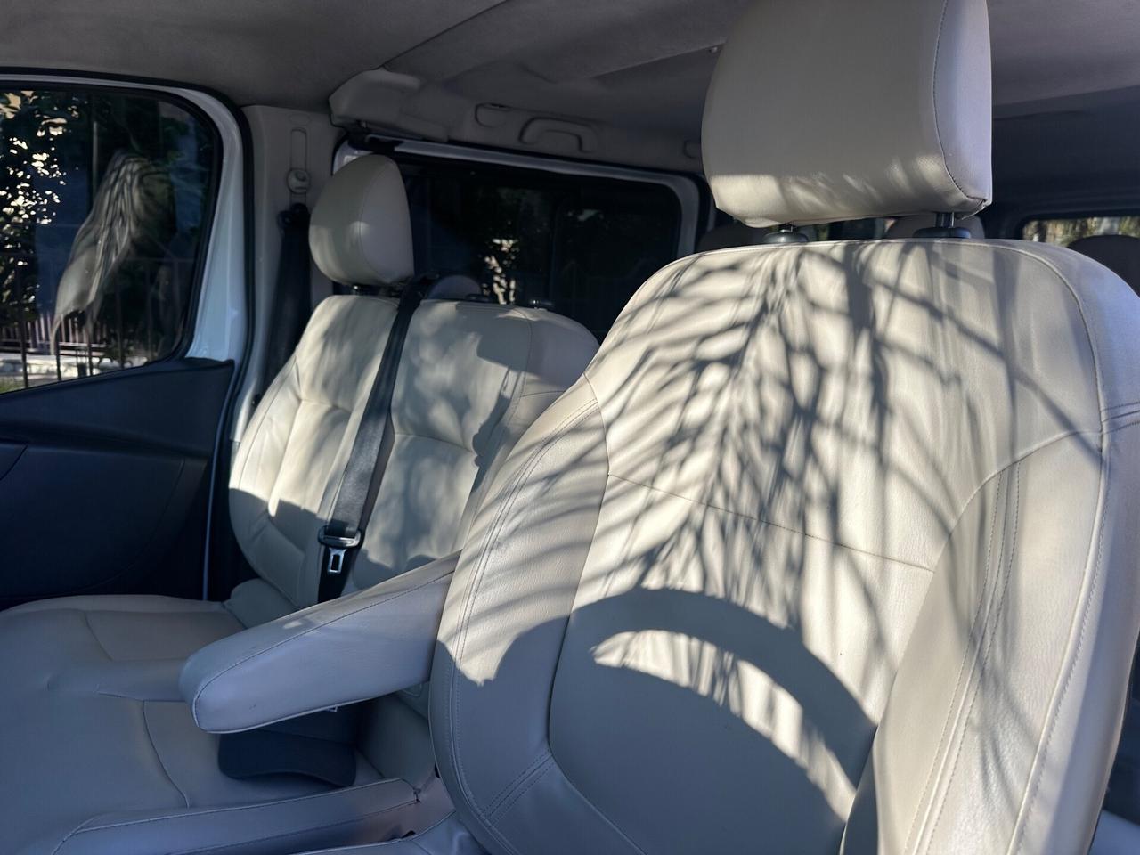 Opel Vivaro 27 1.6 CDTI PC-TN Combi