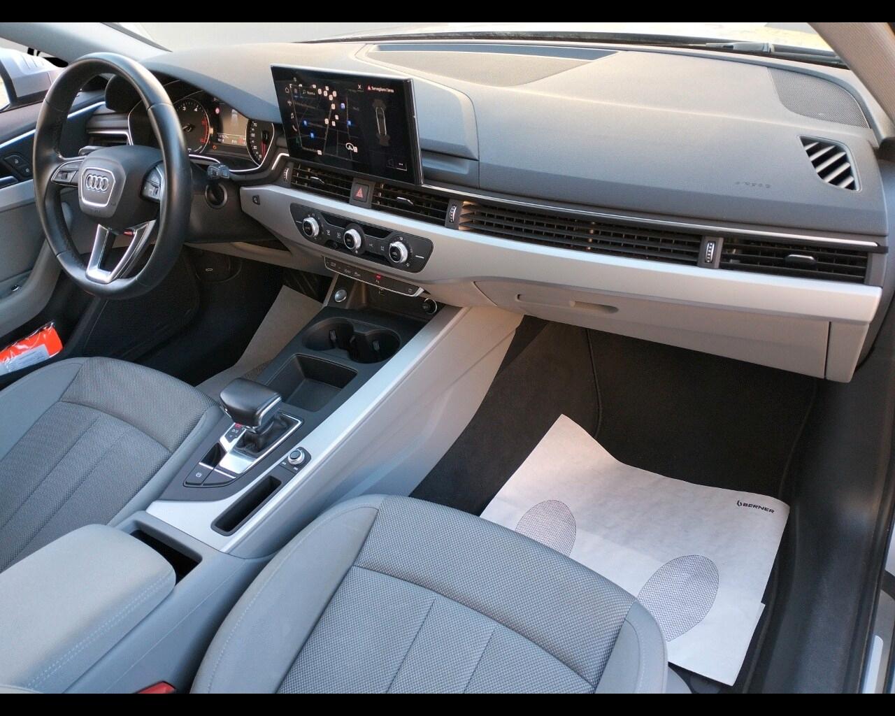 AUDI A4 5ª serie A4 Avant 40 TDI S tronic