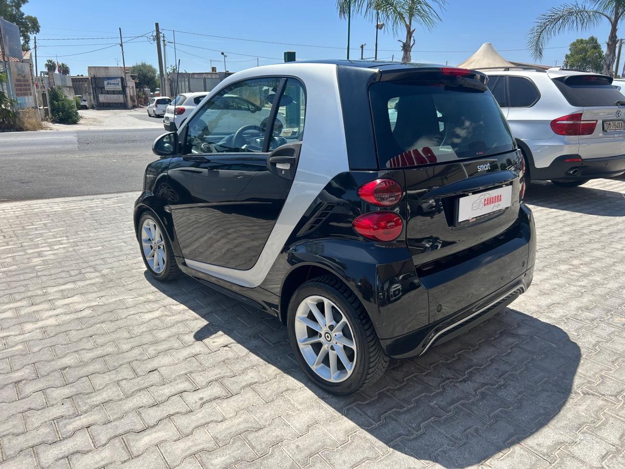 Smart ForTwo 1000 62 kW coupé passion