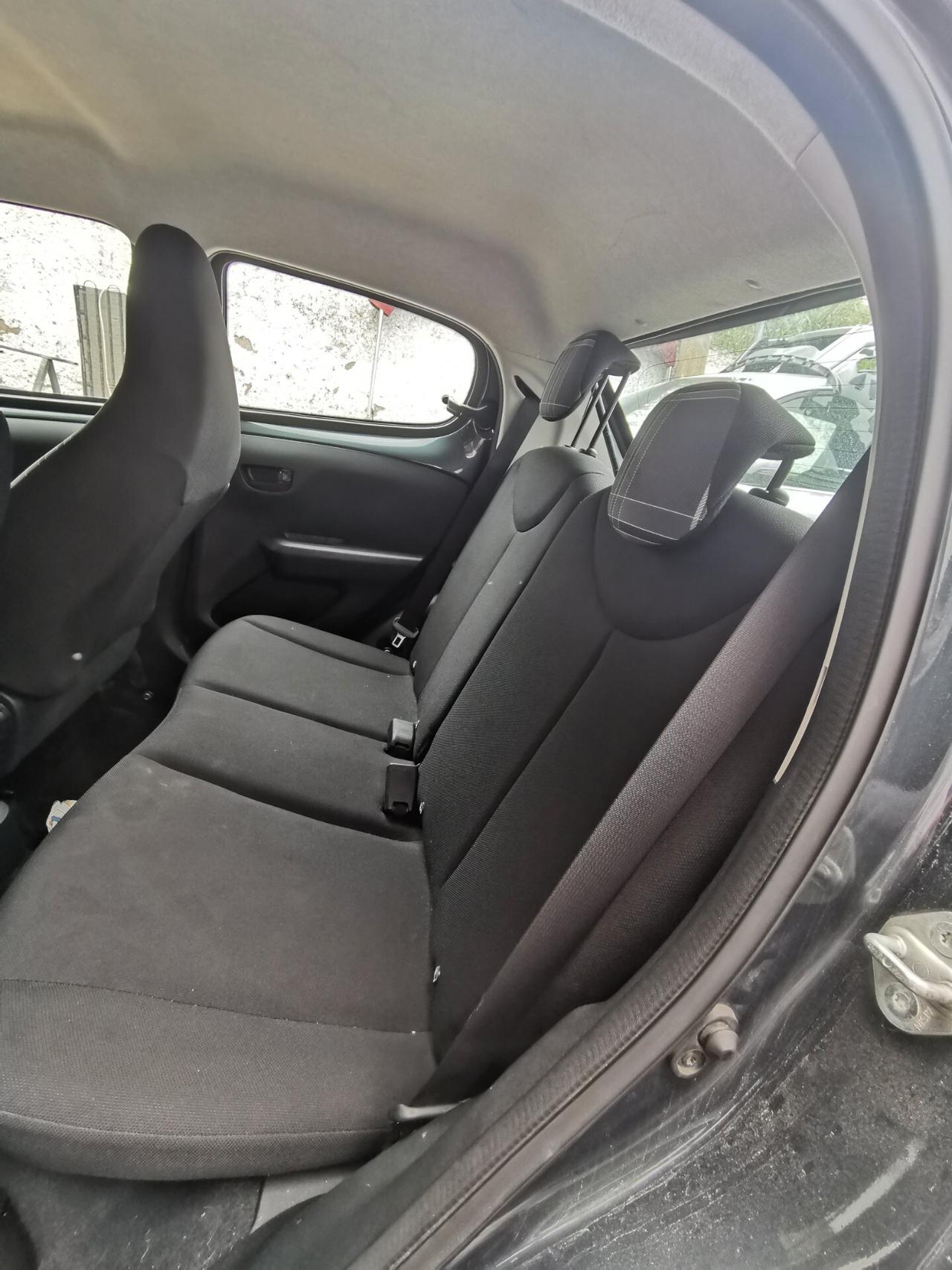 Peugeot 108 VTi 68 5 porte Allure TOP!