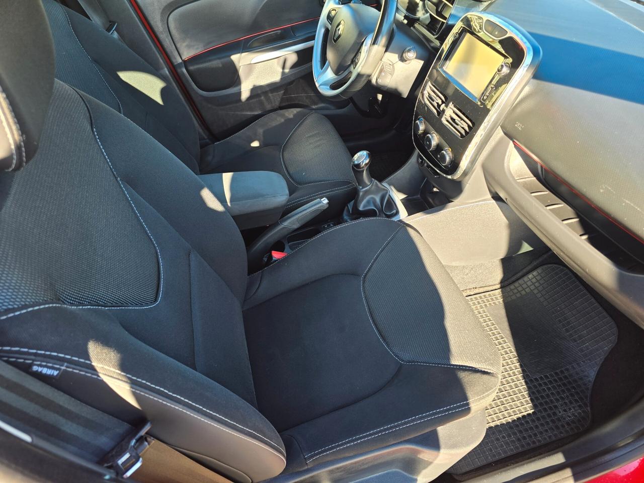 Renault Clio 1.2 75 CV 5 porte Duel Navy Telecamera Sensori full