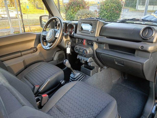 SUZUKI Jimny 1.5 5MT GL 4 Posti