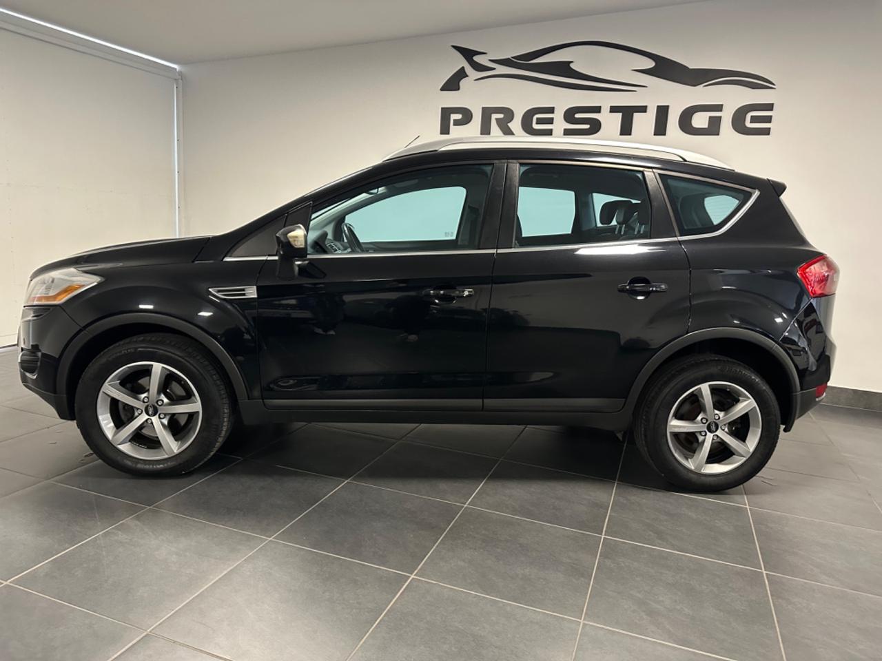 FORD KUGA 2.0 TDCi 136 CV 4WD TITANIUM FULL UNIPRO