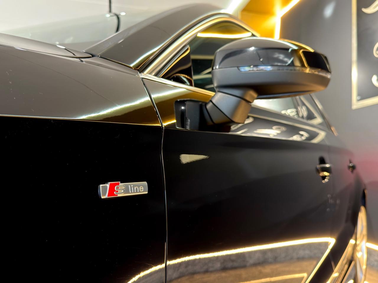 Audi A3 Sedan 30 TDI S- LINE *FULL OPTIONAL* Berlina