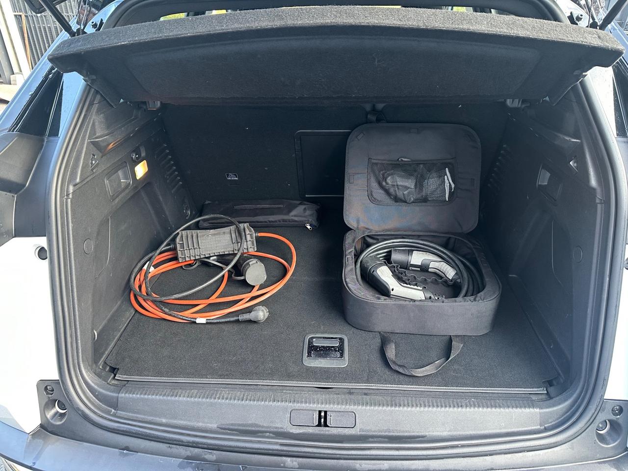 Peugeot 3008 Hybrid 225 e-EAT8 GT