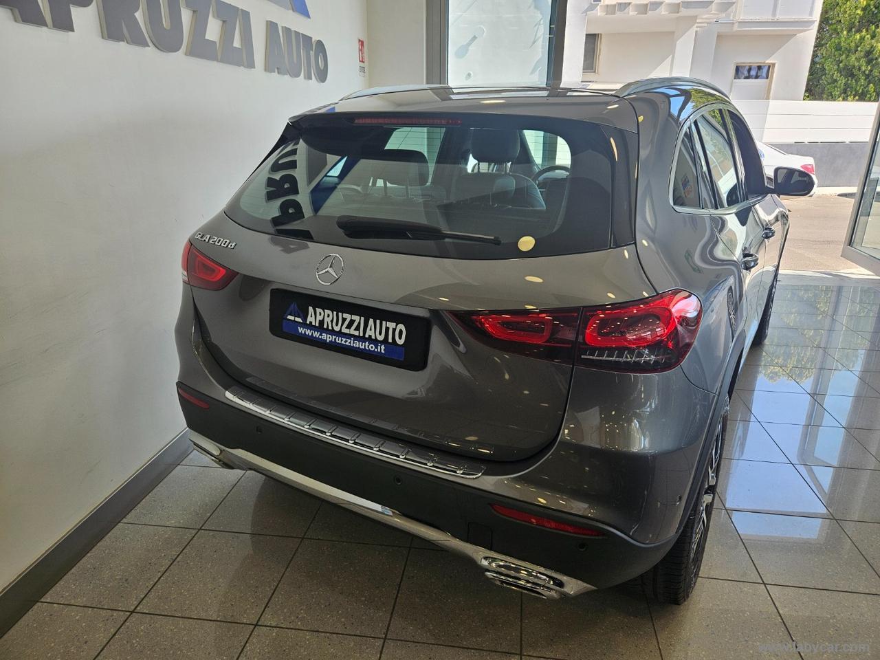 MERCEDES-BENZ GLA 200 d Automatic Sport Plus