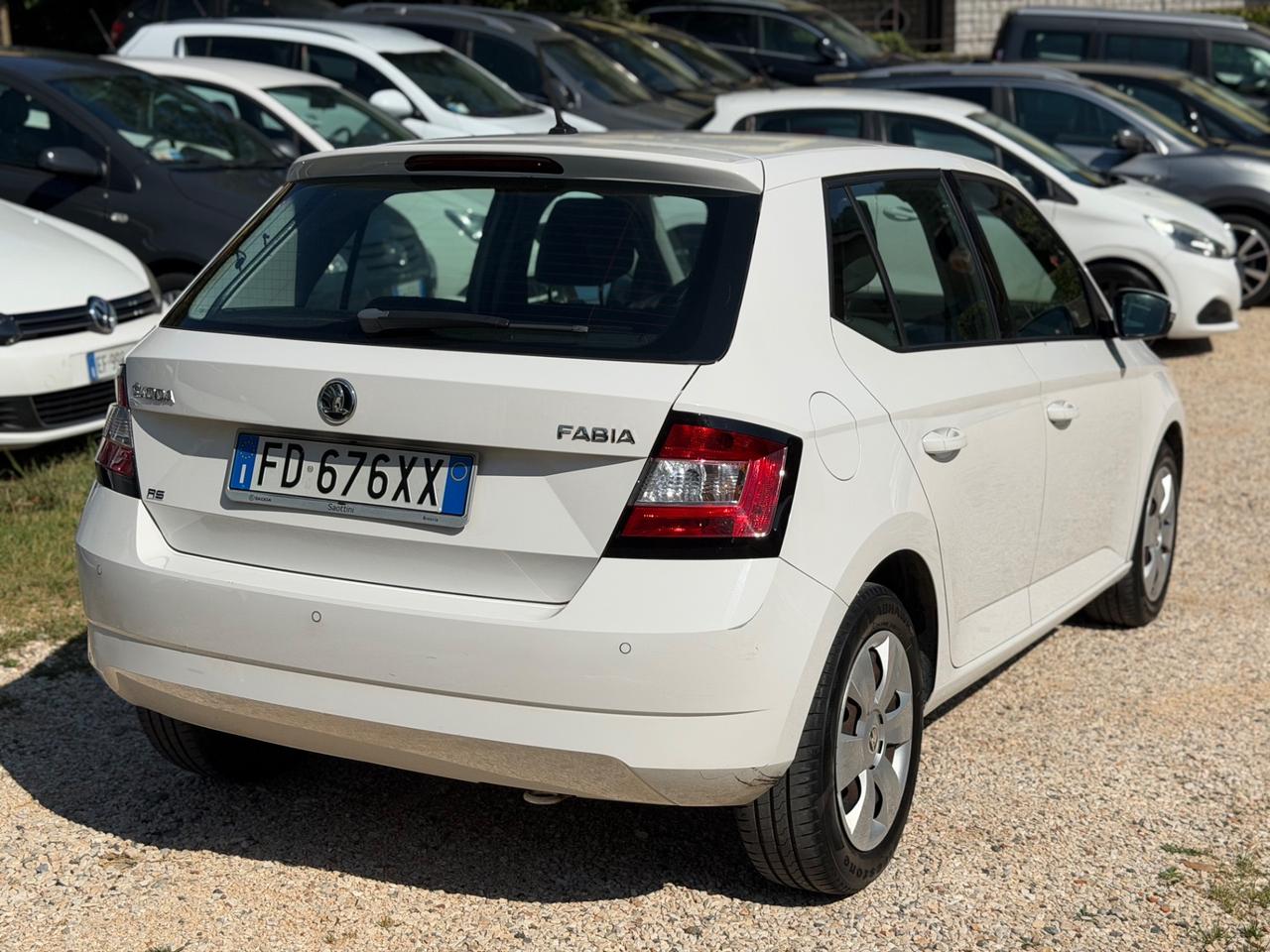 Skoda FABIA MPI 75CV 5P. STYLE KMCERT GARANZ