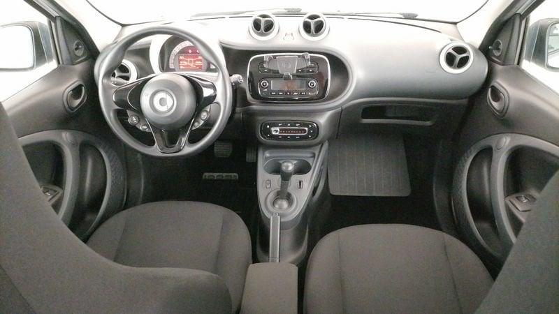 smart forfour 1.0 Youngster 71cv twinamic
