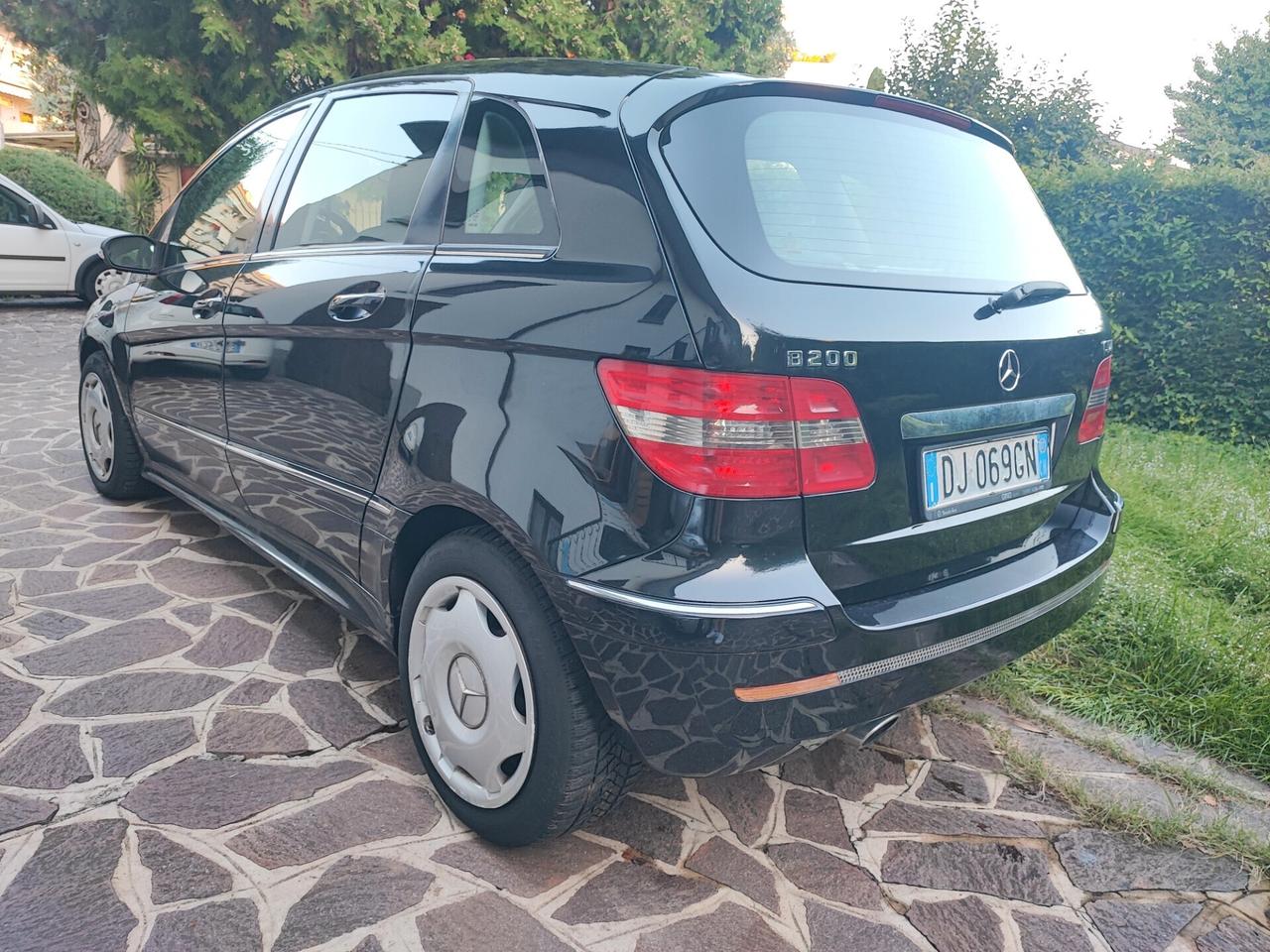Mercedes-benz B 200 CDI Sport neopatentati premium