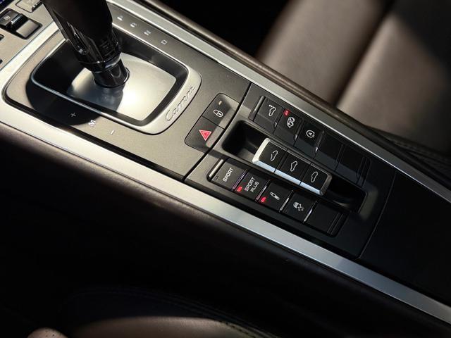 PORSCHE 911 3.8 Carrera S Coupé