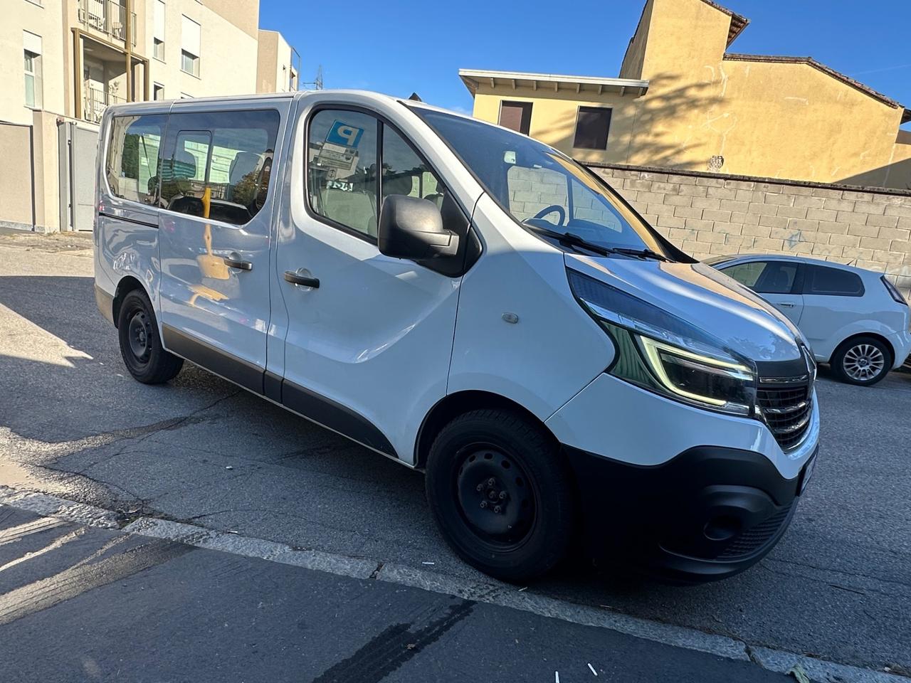 Renault Trafic T29 2.0 dCi 145CV PL-TN SpaceClass Energy