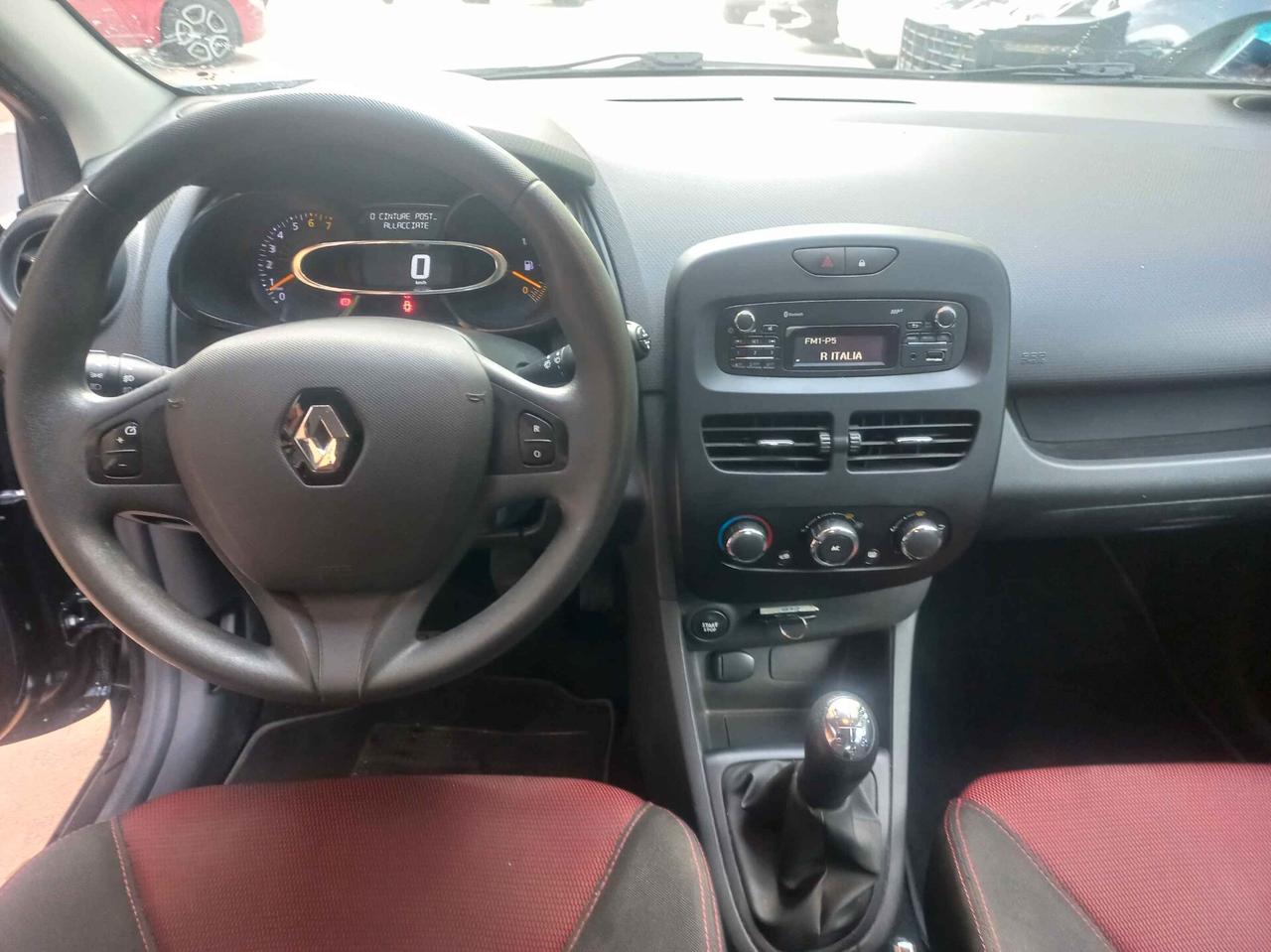 Renault Clio 1.2 75CV 5 porte Wave