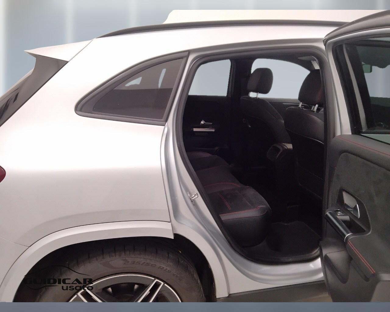 Mercedes-Benz GLA-H247 2023 - GLA 180 d AMG Line Advanced Plus auto