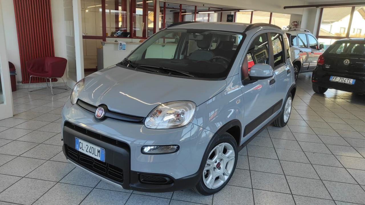 FIAT PANDA IBRIDA 1.0 70CV 5 POSTI OK NEOPATENTATI