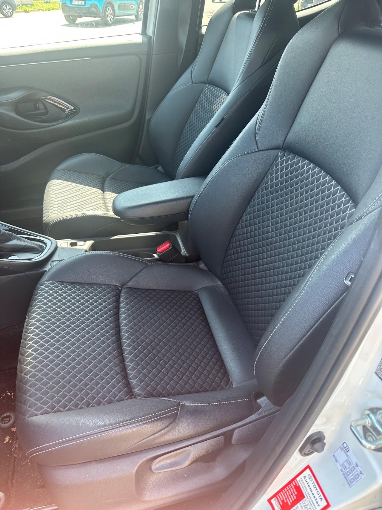 Toyota Yaris 1.5 Hybrid 5 porte STYLE
