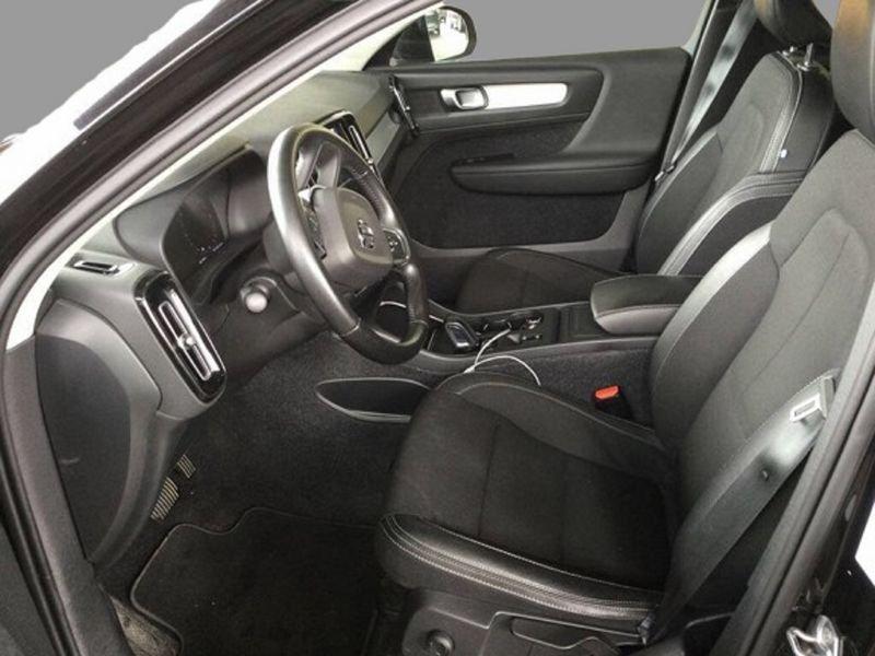 Volvo XC40 D3 150 CV AWD Automatica NAVI LED Business Plus