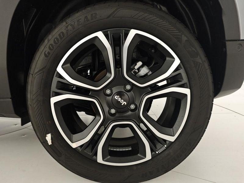 Jeep Avenger 1.2 Turbo 110 CV MHEV Summit + Vernice + Tetto panoramico +Infotainment & Convenience Pack