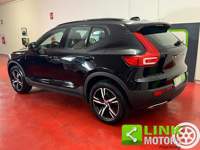 VOLVO XC40 D3 AWD R-design IVA NAVI TETTO CARPLAY GARANZIA