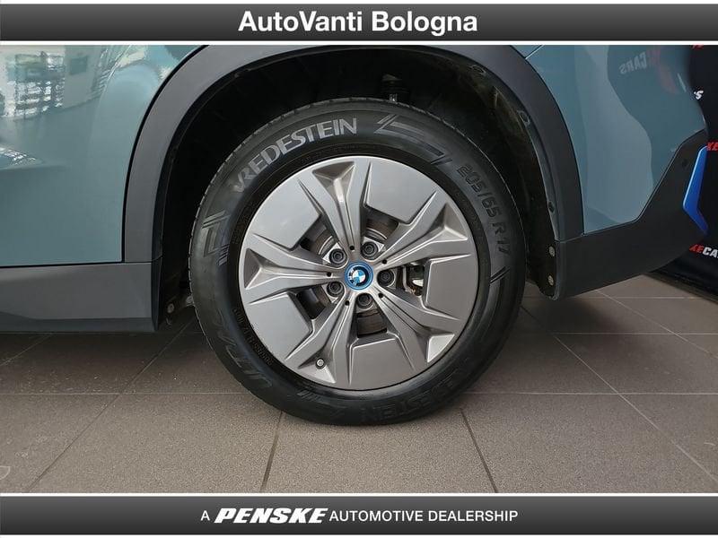BMW iX1 xDrive30