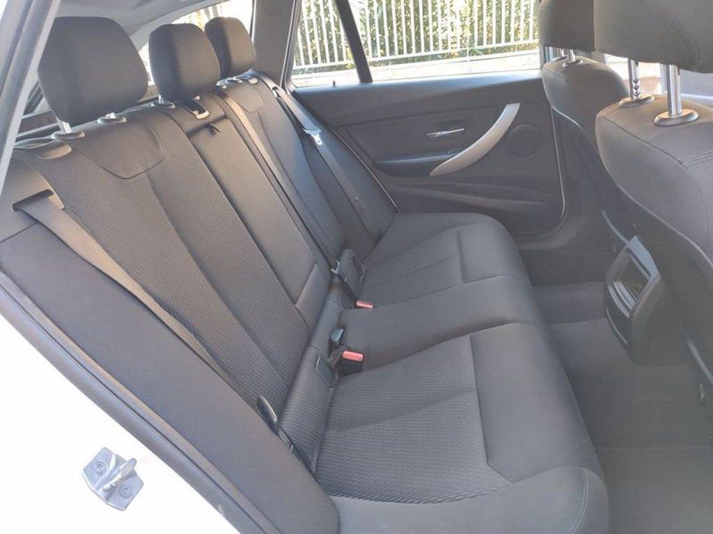BMW 320d touring business advantage del 2017