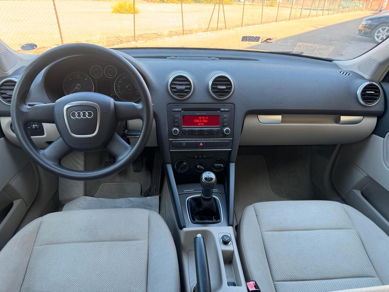 Audi A3 Anno 2011 1.6 Diesel 90 CV CINGHIA FATTA