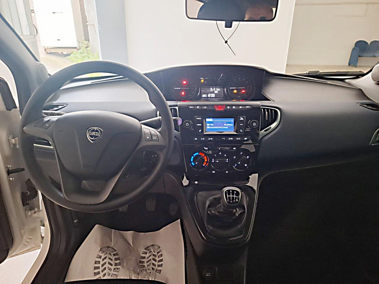 Lancia Ypsilon 1.0 FireFly 5 porte S&S Hybrid Oro n 101079