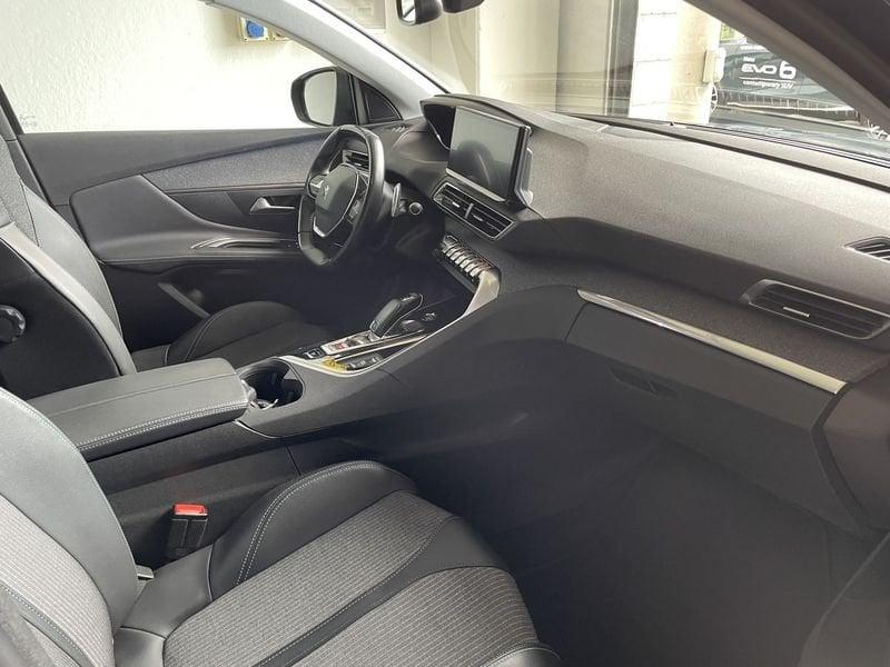 Peugeot 3008 3008 PureTech Turbo 130 S&S EAT8 Allure Pack