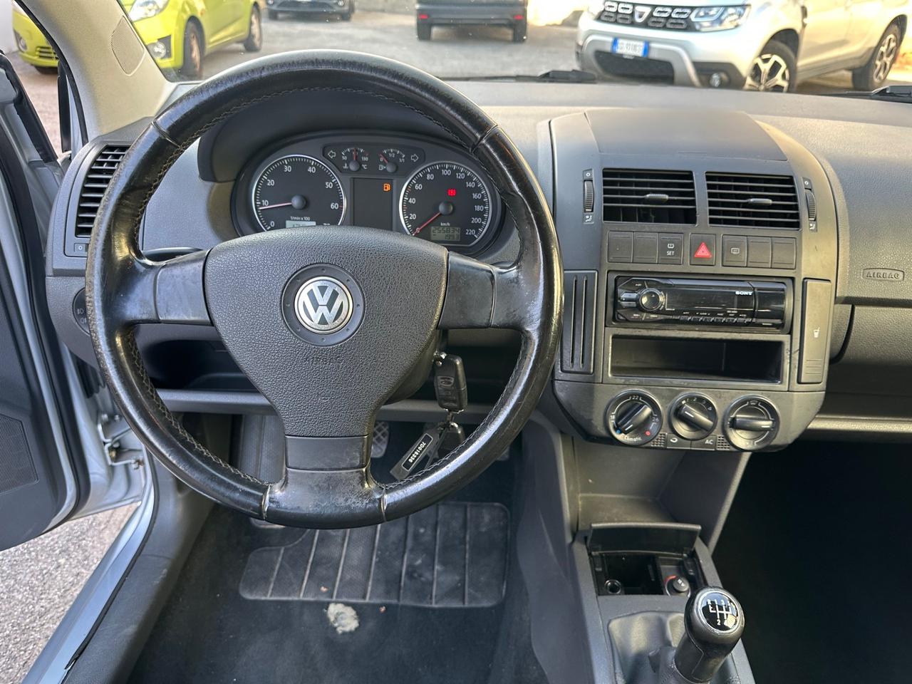Volkswagen Polo 1.4 BENZINA NEOPATENTATI