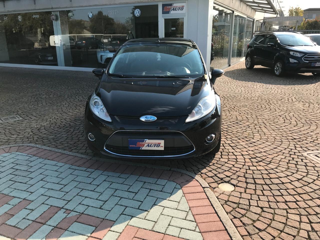 Ford Fiesta 1.2 16V 5p. Ghia GPL